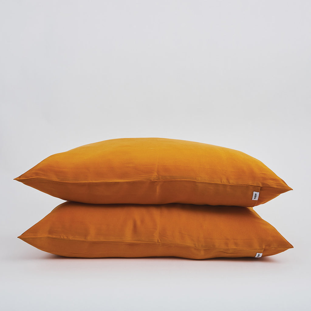 NIDRA Terracotta Dreamin' Face Saver Organic Silk Pillowcase