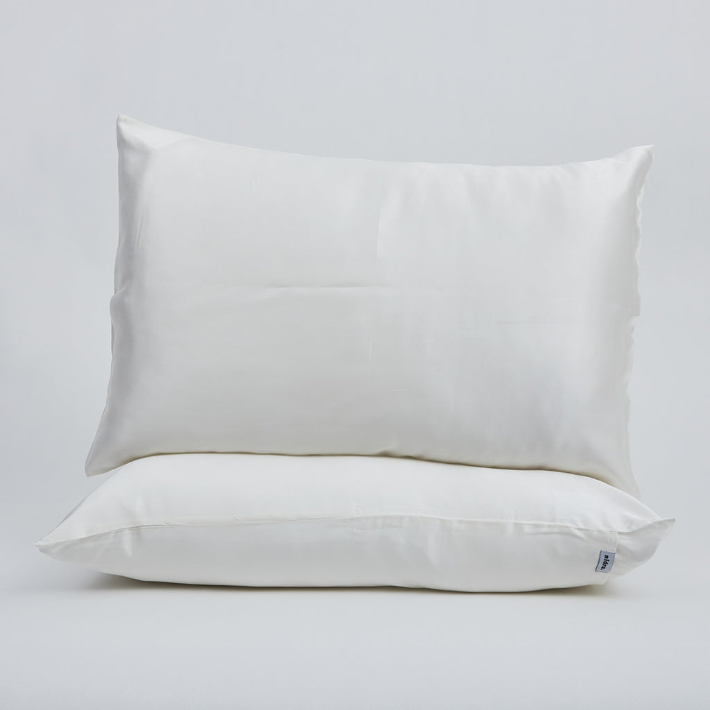 NIDRA 'You're All White' Face Saver Organic Silk Pillowcase