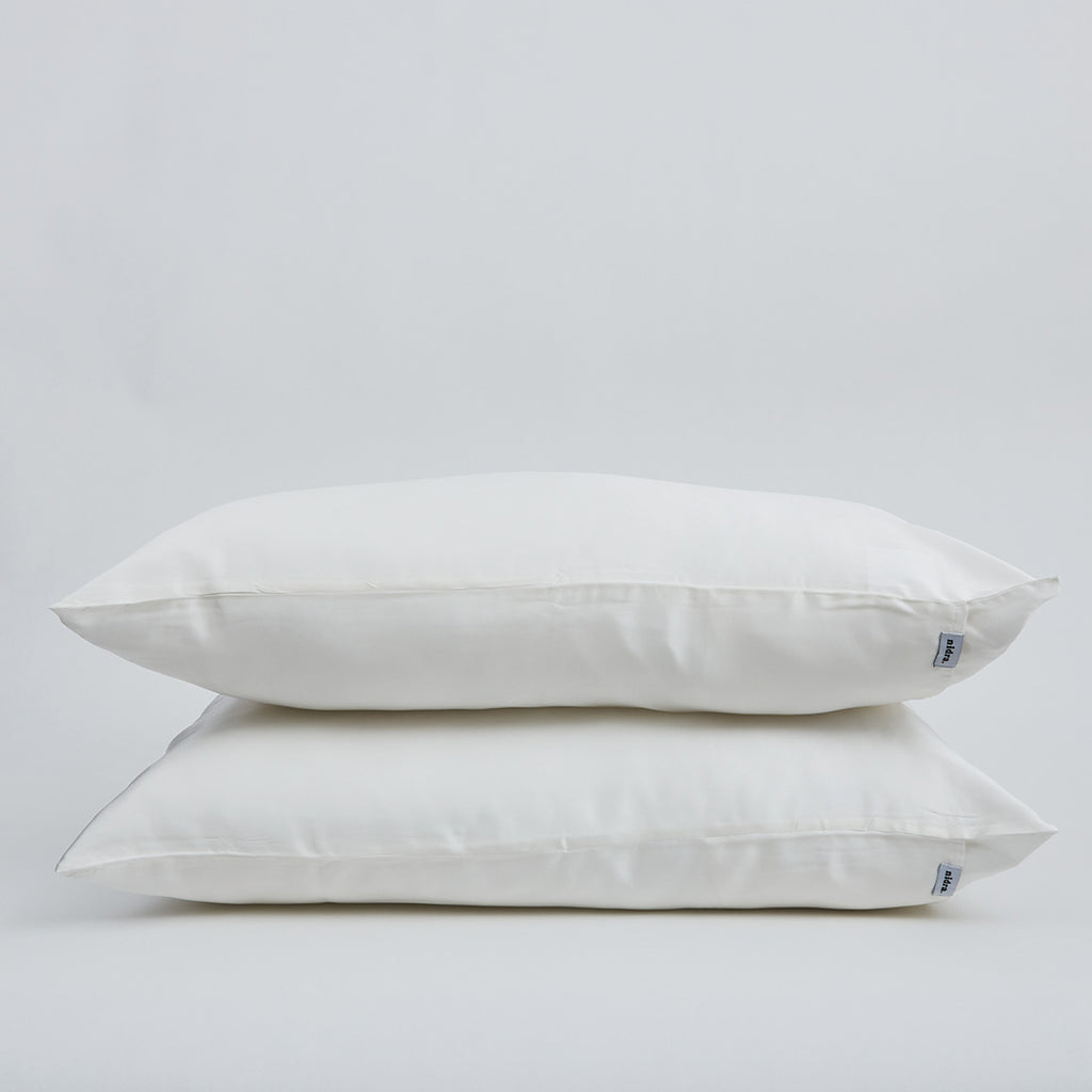 NIDRA 'You're All White' Face Saver Organic Silk Pillowcase